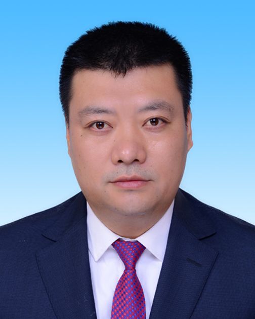  p>张岩,男,汉族,1982年9月生,北京大兴人,研究生学历.