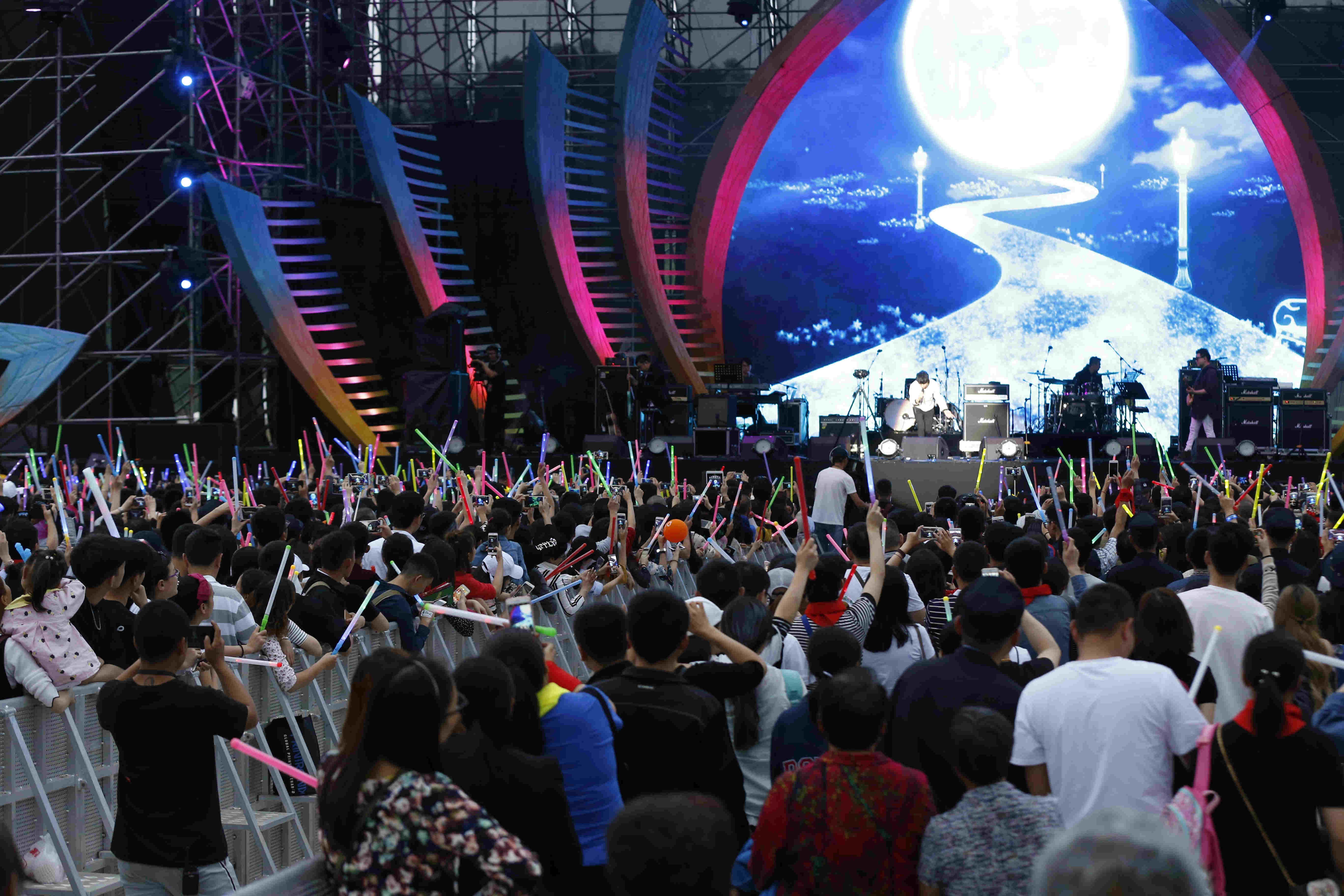 峨眉山佛光花海音乐节