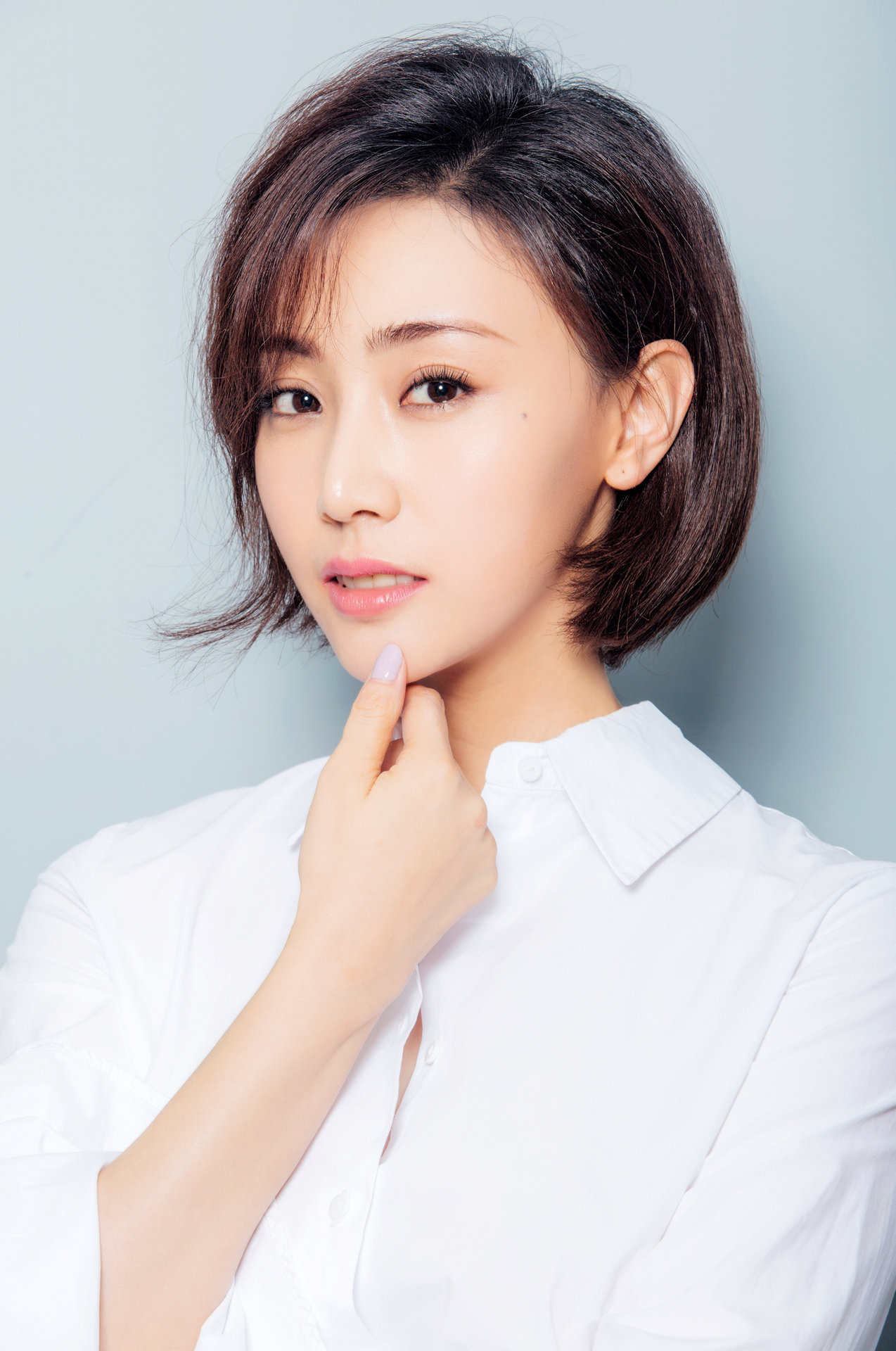  p data-id="gncnlvyoef">高艺晗 i>(曾用名高婷,高艺涵) /i>,出生于 