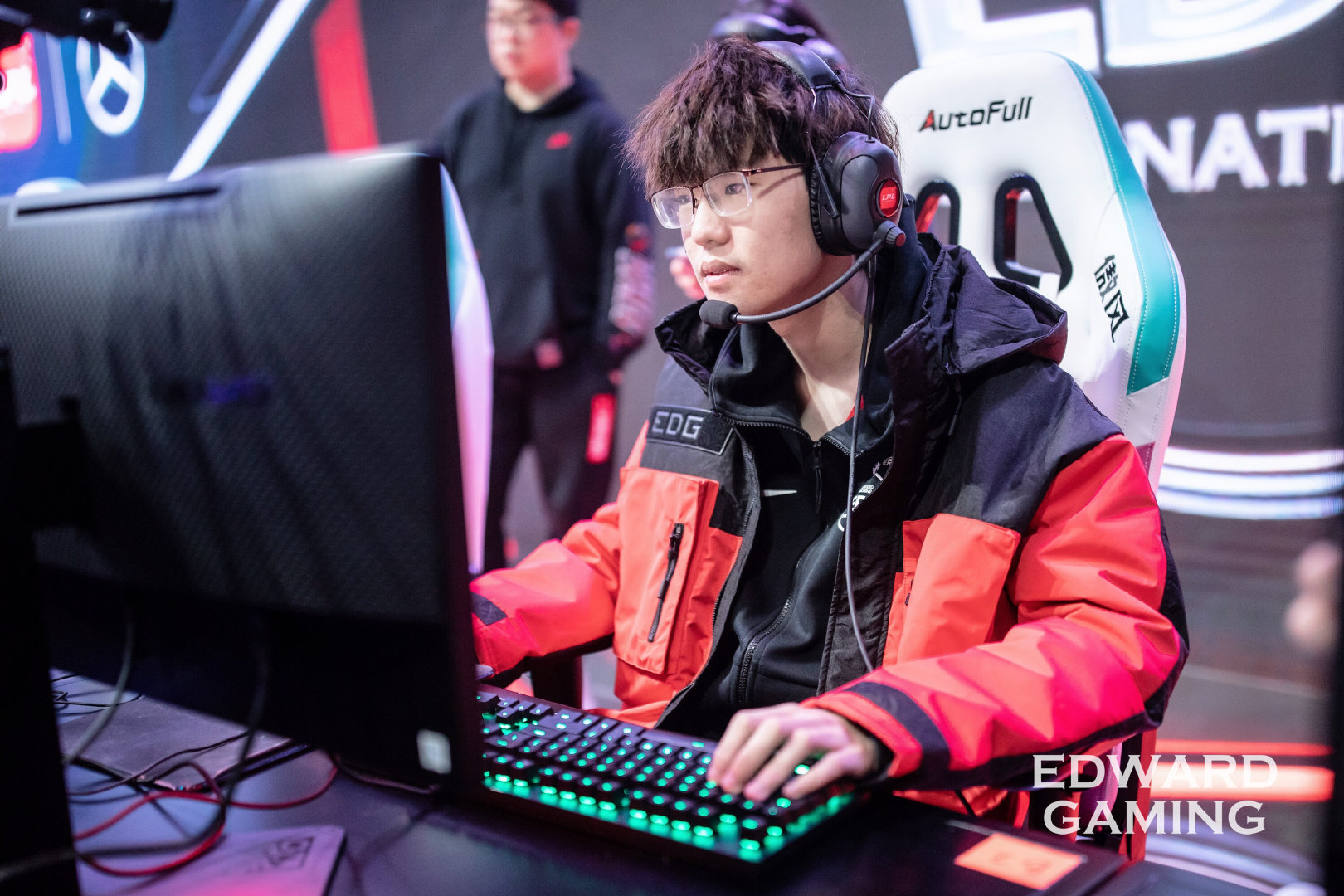  p>edward gaming(简称:edg)是一家中国电子竞技俱乐部,于2013年9月13