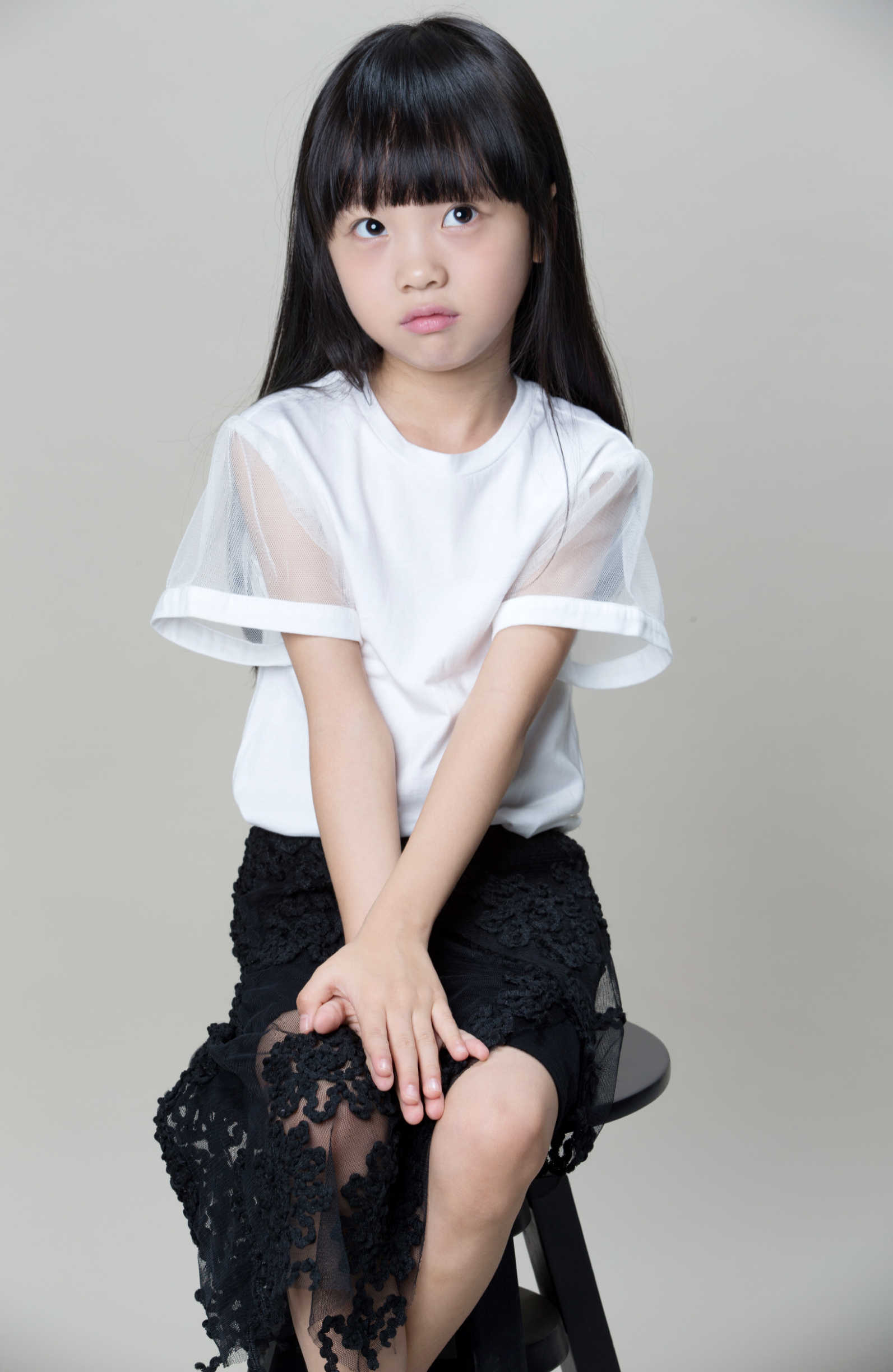  p>李依宸,2011年2月21日出生于陕西省西安市,中国女演员,模特.