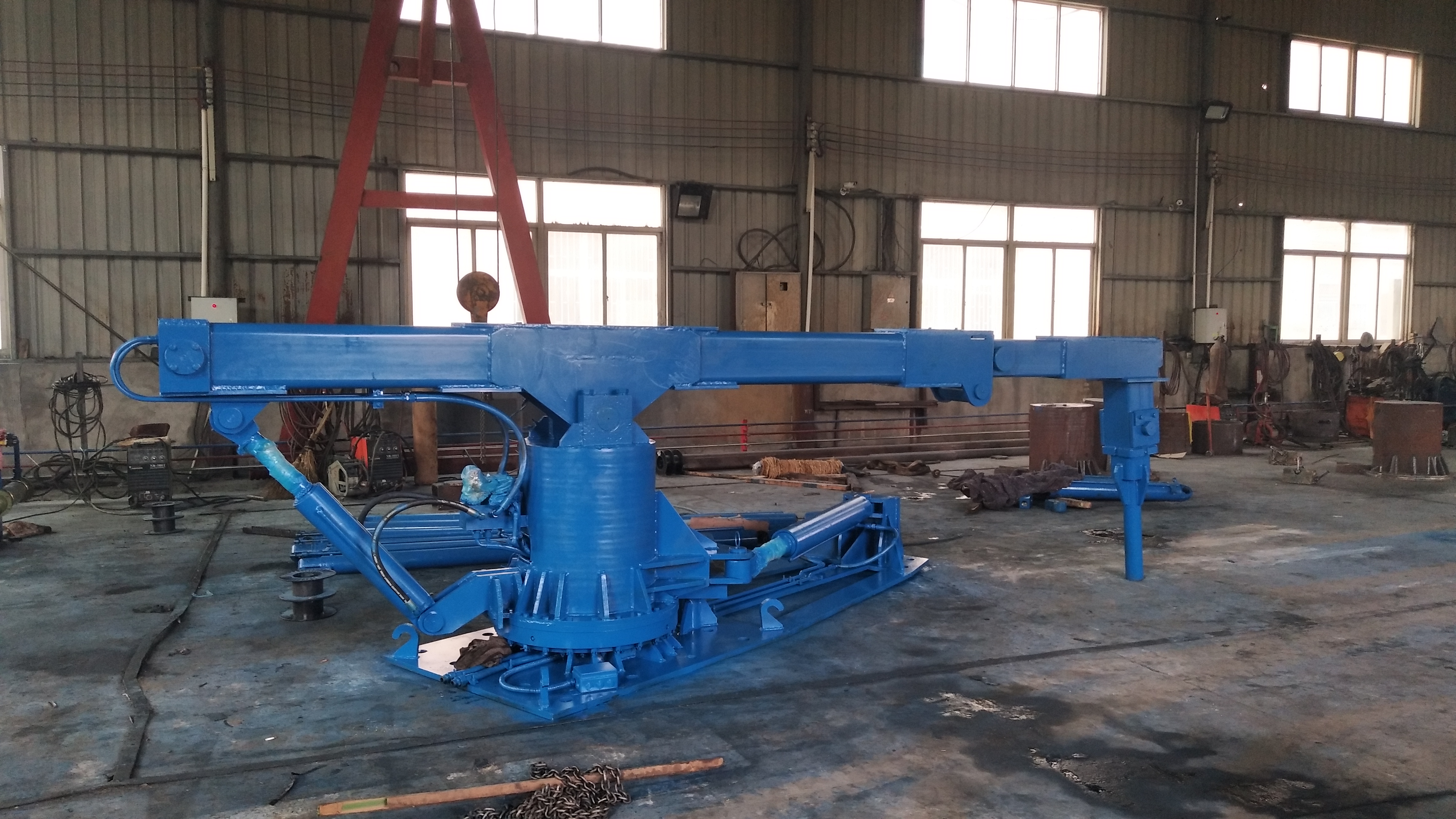 中频炉炉前机械手