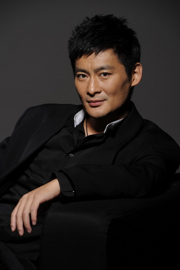  p>景岗山,1967年4月24日出生于山东省济南市,中国内地男歌手,演员.