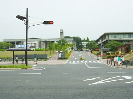 东山校区中心