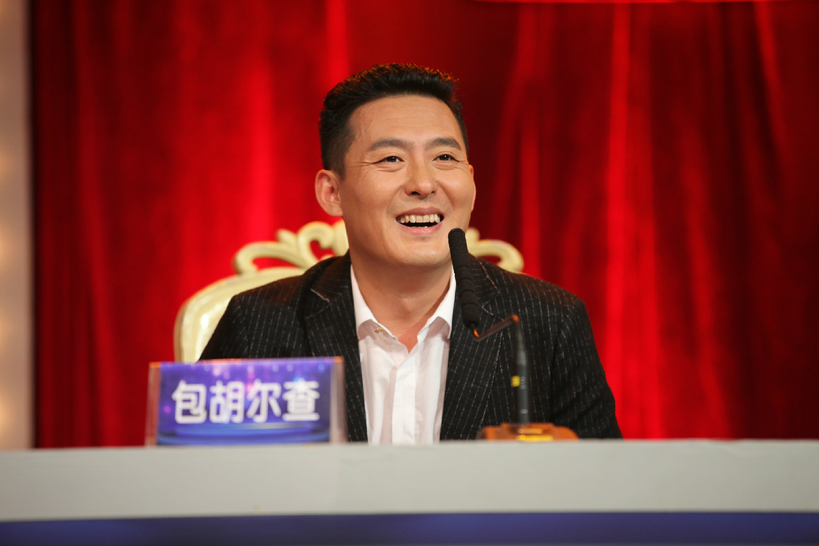  p>包胡尔查,蒙古族,著名 a target="_blank" href="/item/音乐人