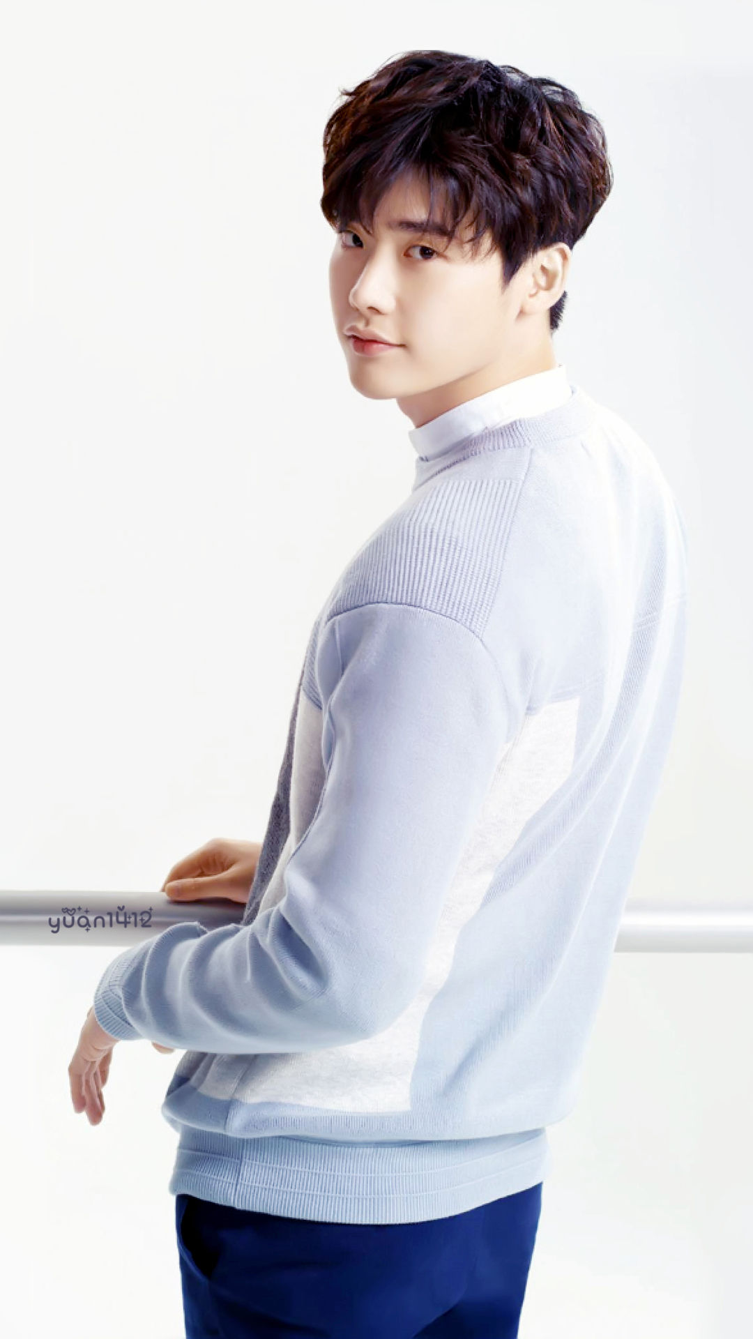  p>李钟硕 i>(         ,lee jong suk) /i>,1989年9月14日出生于京畿