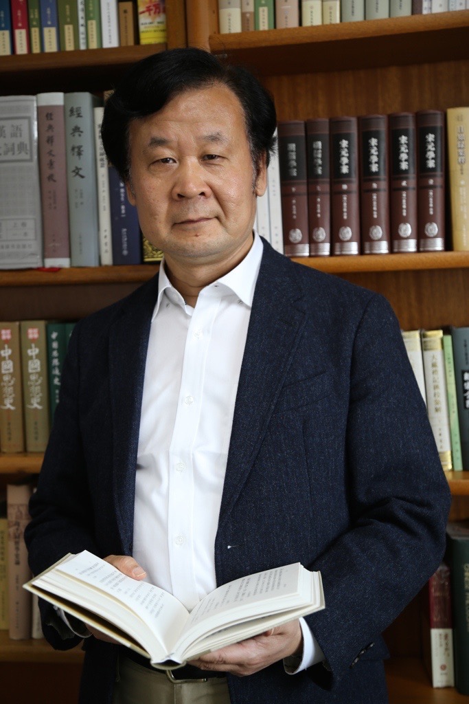 男,1962年生,山东 a target="_blank" href="/item/临沂">临沂 /a人 