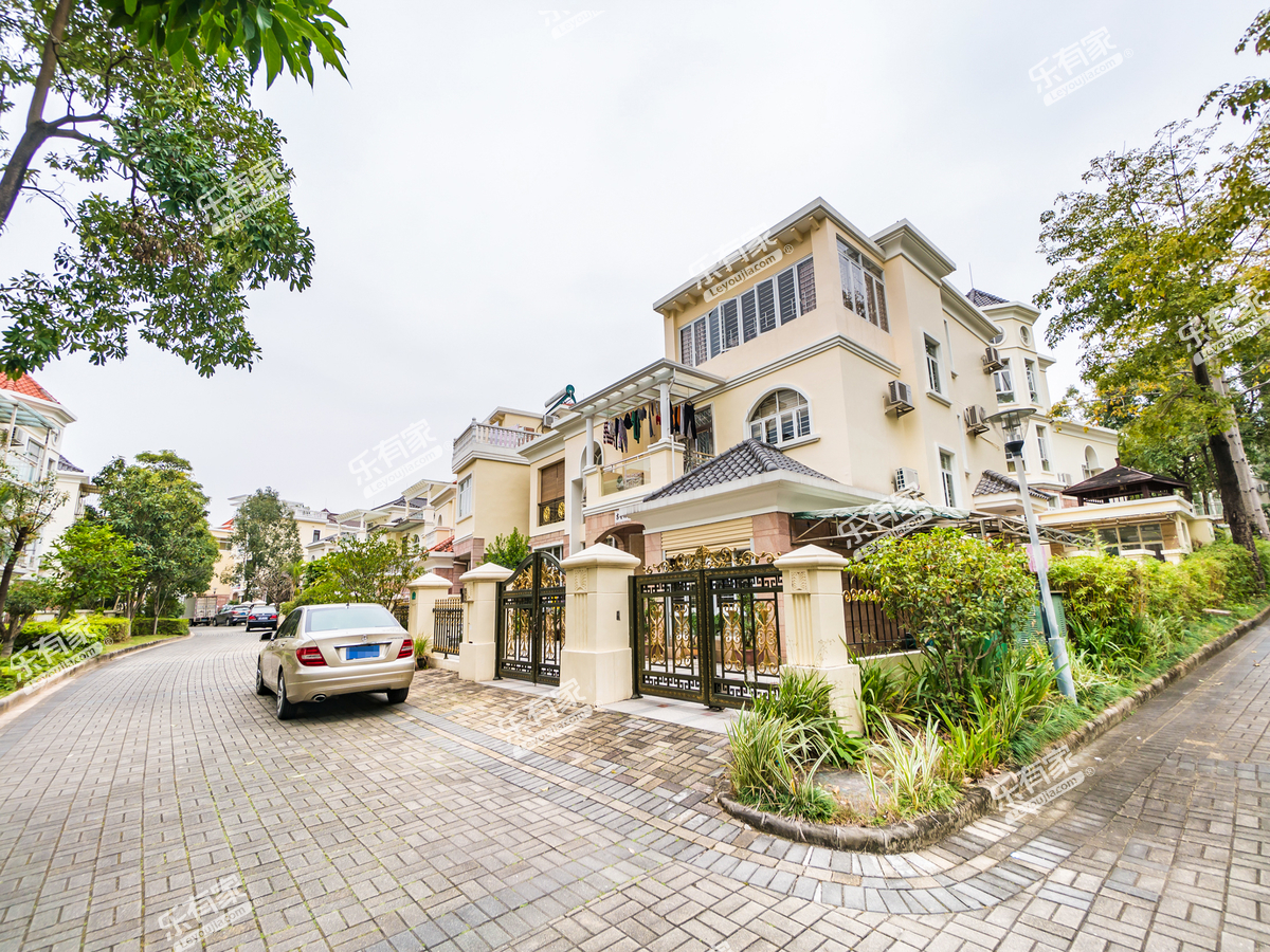  p data-id="gnvhla72id">三正半山豪苑是位于东莞市塘厦镇的住宅.