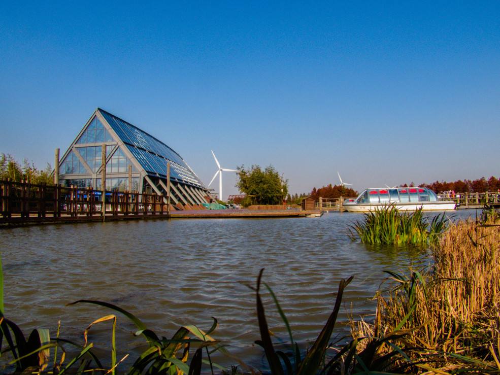 target="_blank" href="/item/崇明岛/586417" data-lemmaid="586417"