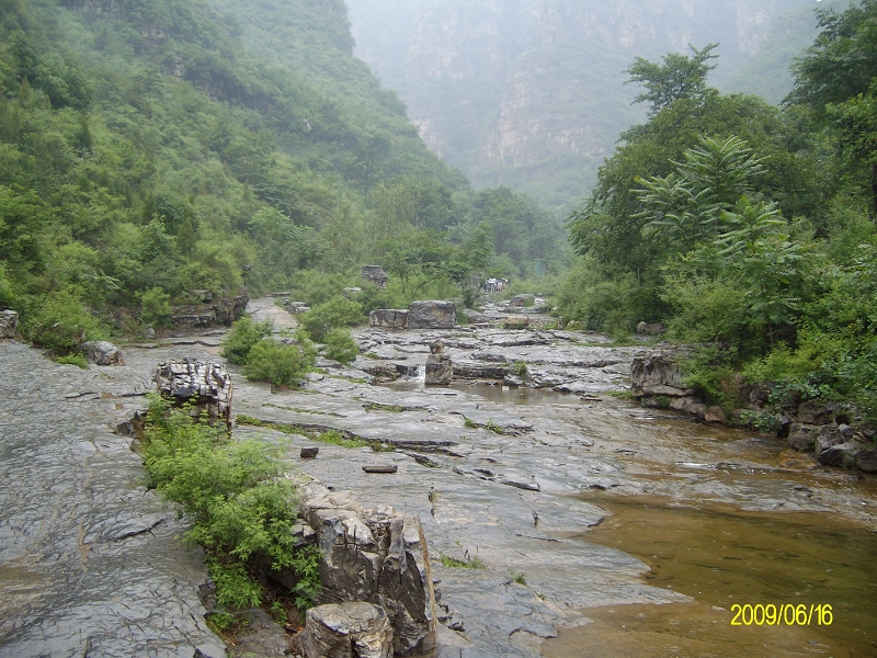 blank" href="/item/十渡">十渡 /a>风景名胜区内最著名的一条大峡谷
