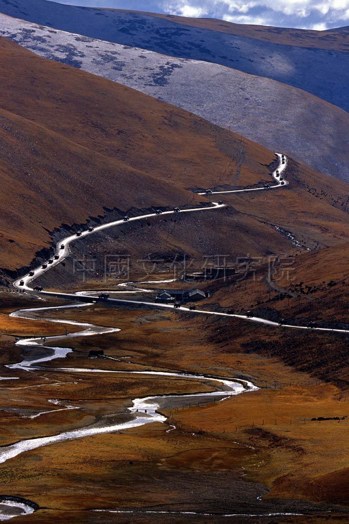  p data-id="gnwugn17b8">剪子弯山(亦称剪子弯梁子,尖子弯山),属 a