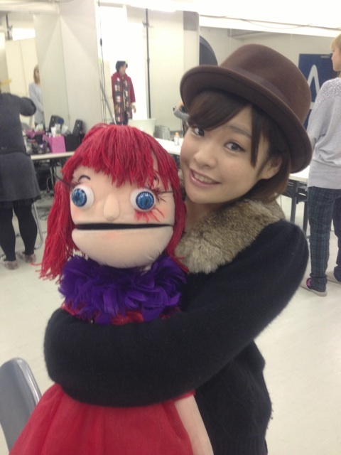 saya,1991年12月9日出生于静冈县滨松市东区,日本女子杂技演员