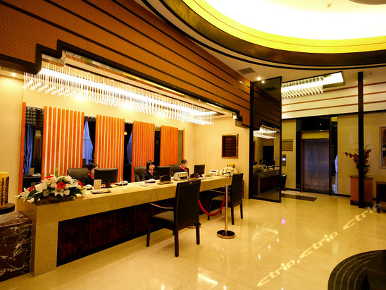 成都市派瑞酒店