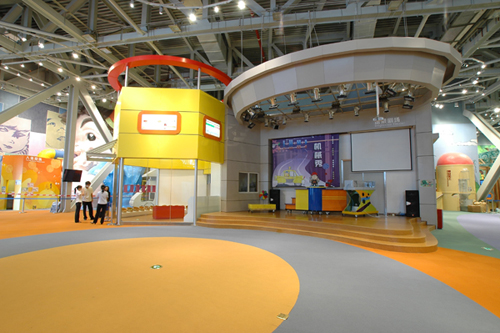 的主题馆,从儿童的经验,观察视角以及认知发展的规律出发通过互动游戏