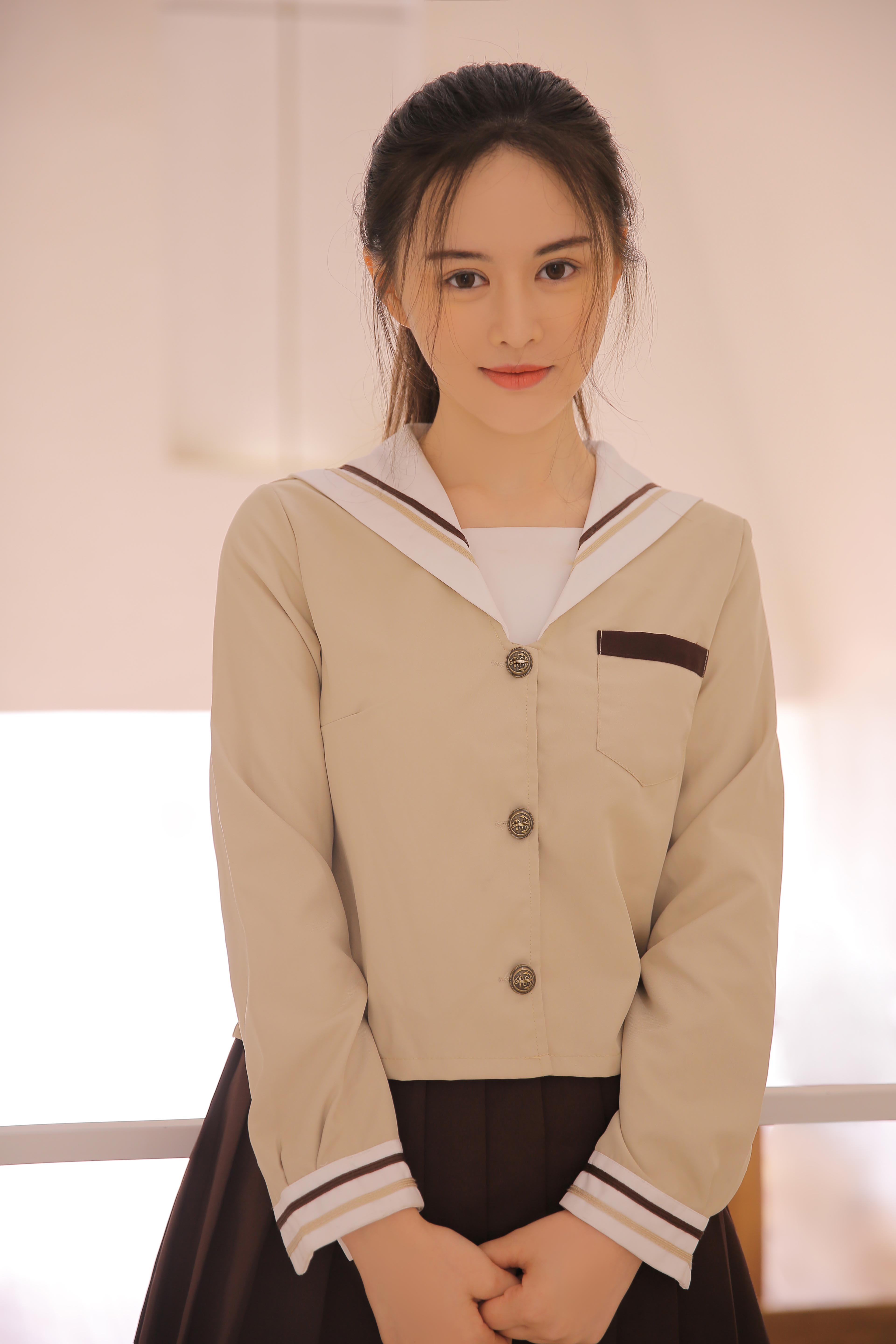 go1byisl8y">云千千,2000年7月2日出生于安徽省芜湖市,中国内地女演员