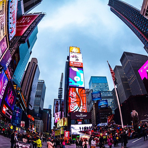  p>时代广场(times square)是美国纽约市 a target="_blank" href="