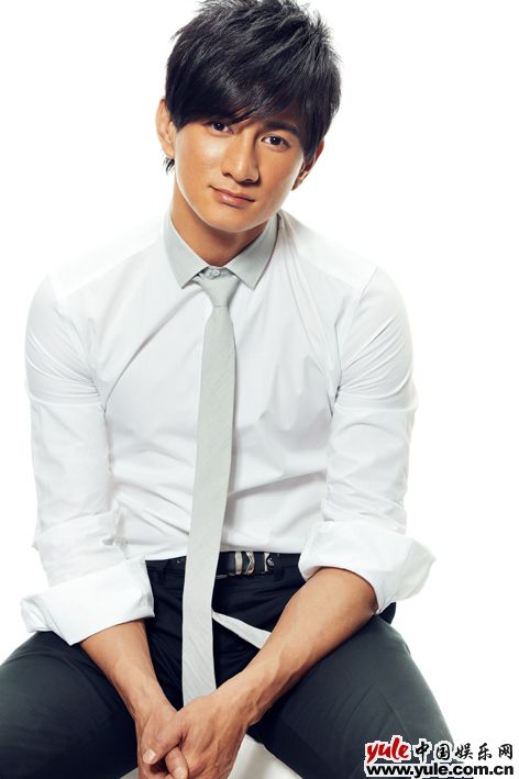  p>吴奇隆,1970年10月31日生于中国台湾省台北市,华语男歌手,演员