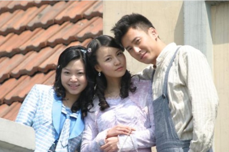 由 a target="_blank" href="/item/俞小凡/1198402" data-lemmaid="