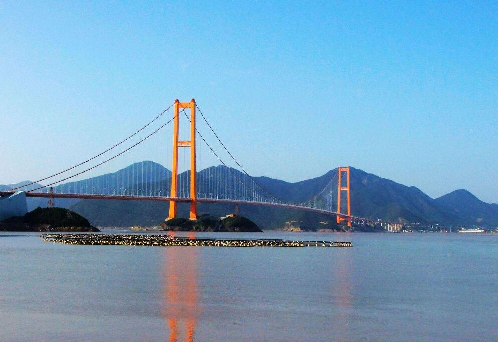  p>西堠门大桥风景区位于 a target="_blank" href="/item/舟山市">