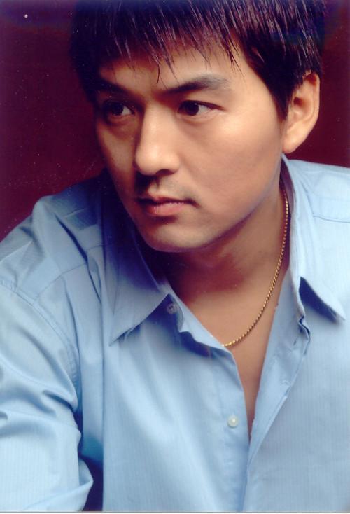 李必模