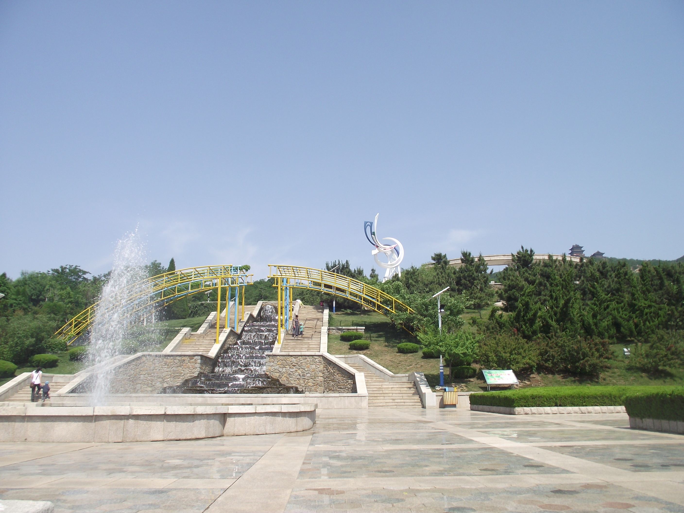 凤凰山公园有什么好玩的(黄岛凤凰山公园有什么好玩的)