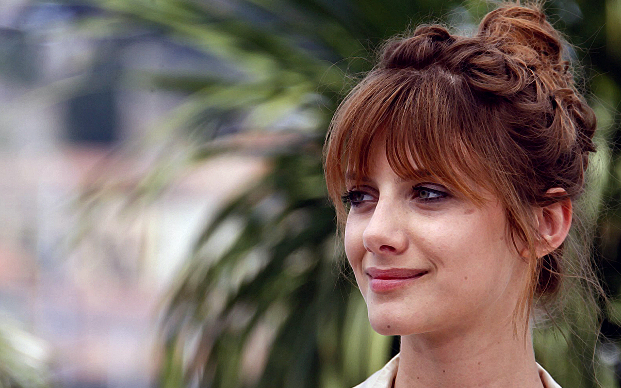  p>梅拉尼·罗兰(mélanie laurent),1983年2月21日出生于法国巴黎