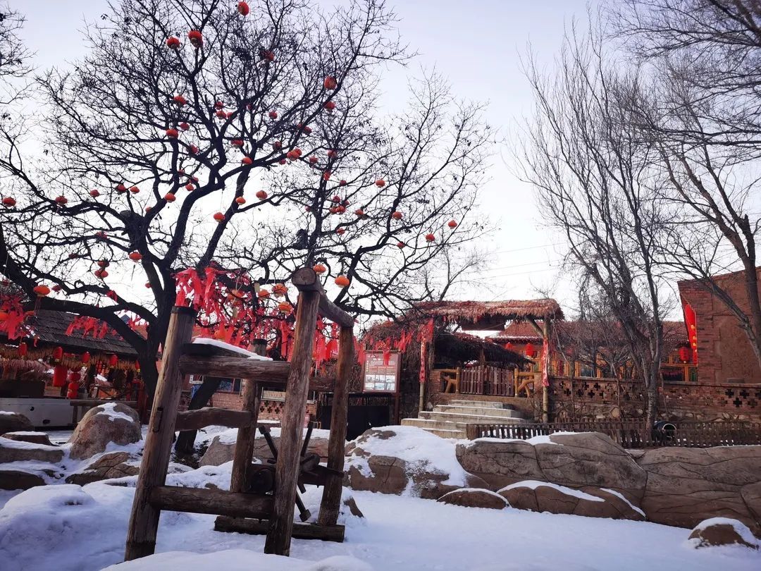  p>莫尼山非遗小镇是3a级景区,位于内蒙古自治区呼和浩特市. /p>