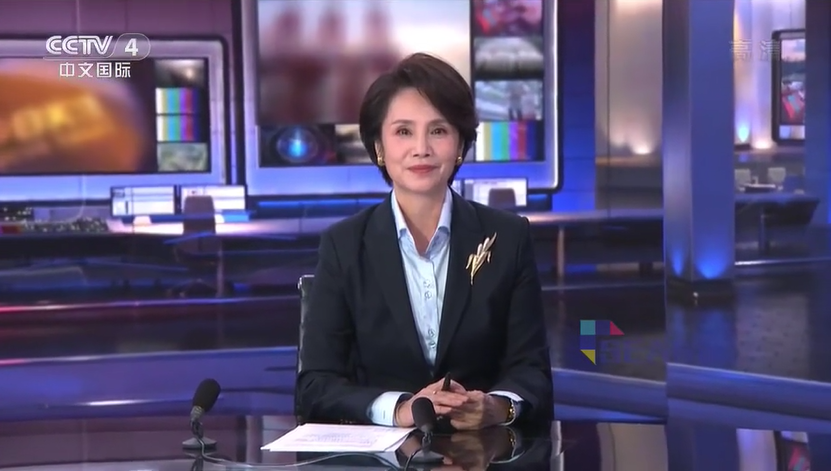 央视主播徐俐最后与观众挥手告别，二婚带子嫁名门的她是真女神_百科TA说