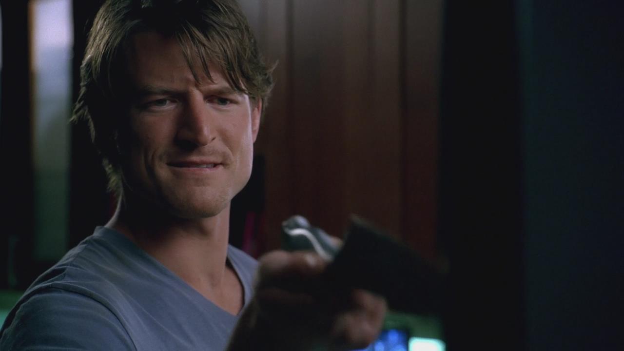 危机边缘第三季