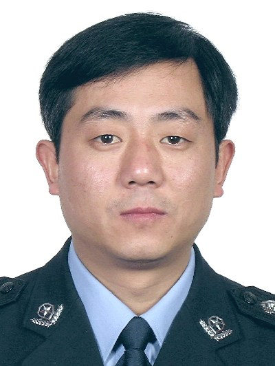  p>任志彪,现任河南省荥阳市公安局党委委员,副局长,四级高级警长 /p>