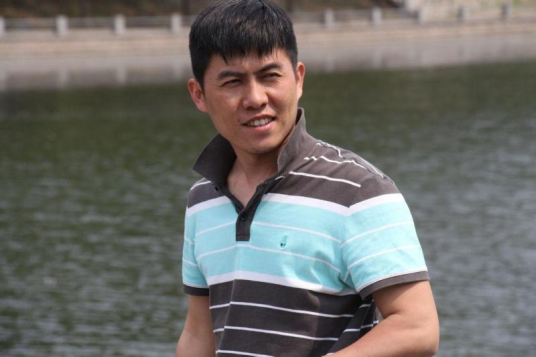 卢浩天_百度百科