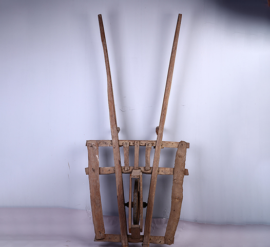 现代木制鸡公手推车