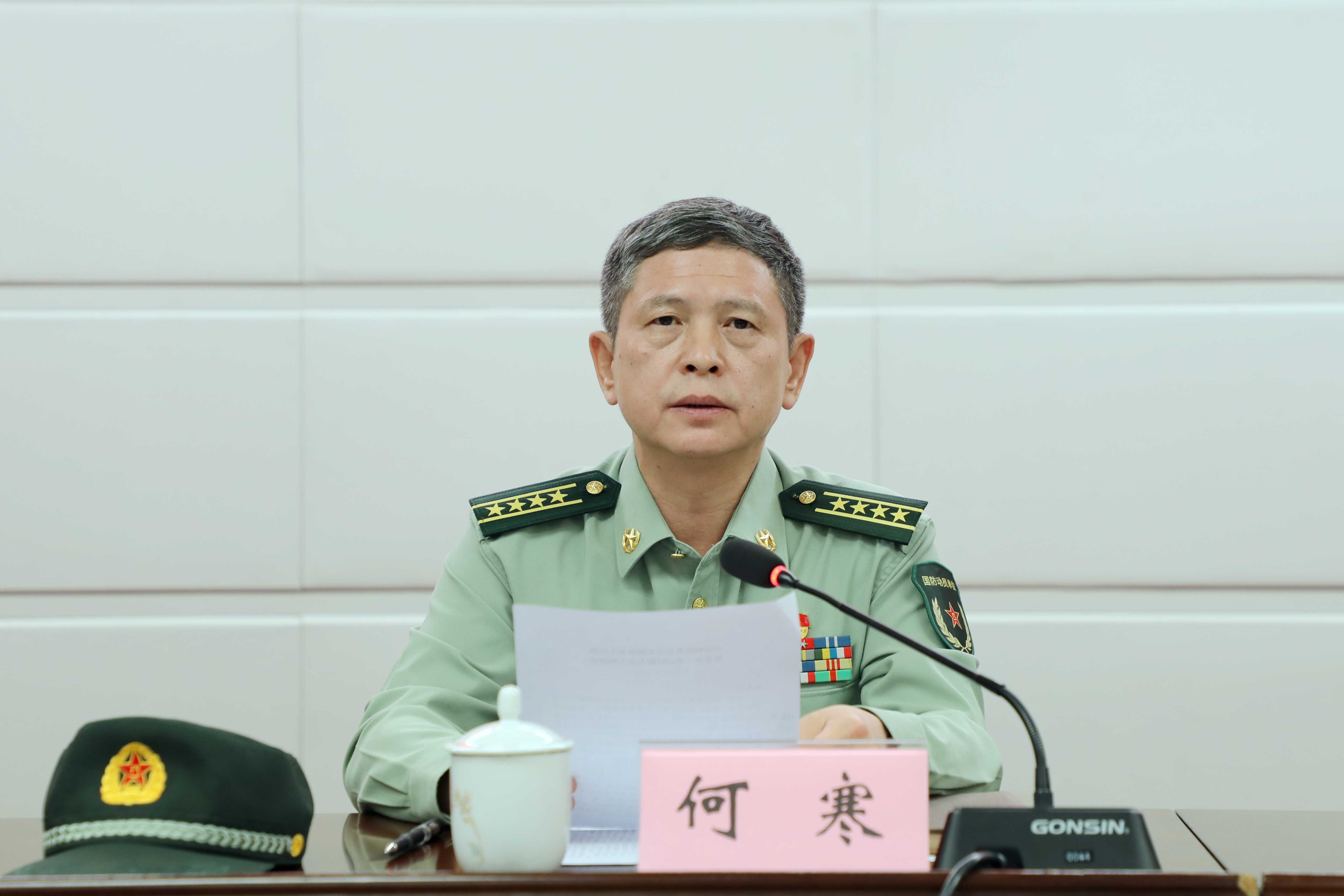  p data-id="siqqixwdnv1y">何寒,现任百色市委常委,百色军分区大校