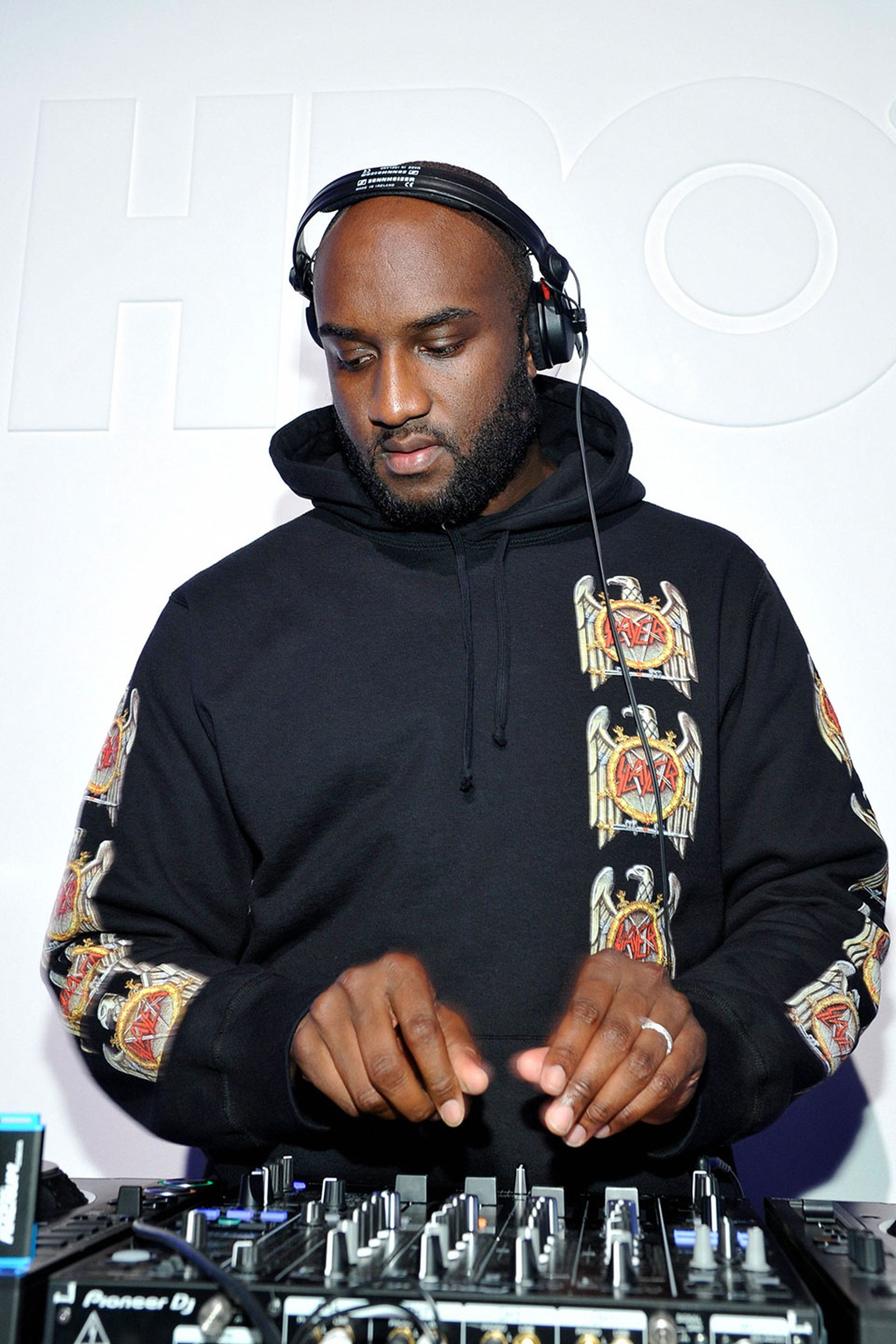  p>维吉尔·阿布洛 i>(virgil abloh,1980年9月30日-2021年11月28日) 