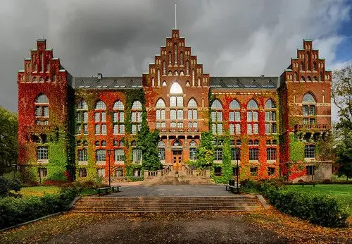 p>lund大学是瑞典学生人数最多的大学,始建于1666年 /p>