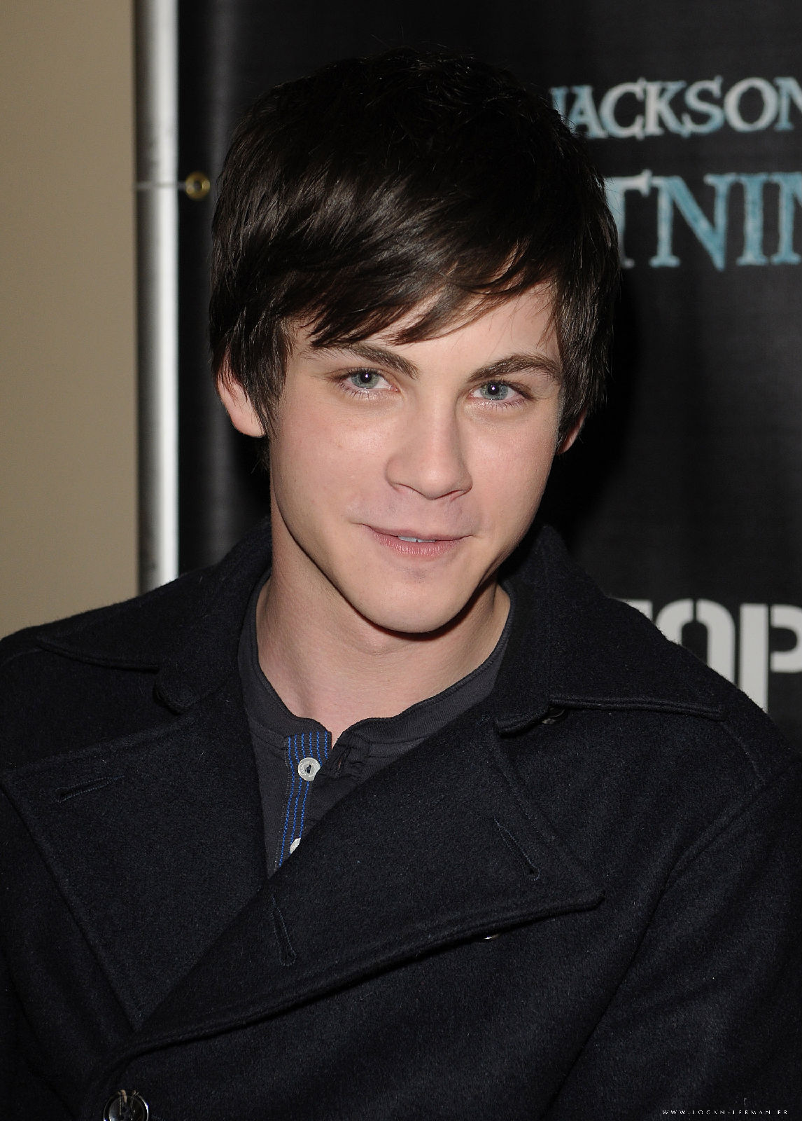  p>罗根·勒曼 i>(logan lerman) /i>,1992年1月19日出生于美国加州