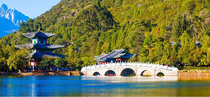 黑龙潭