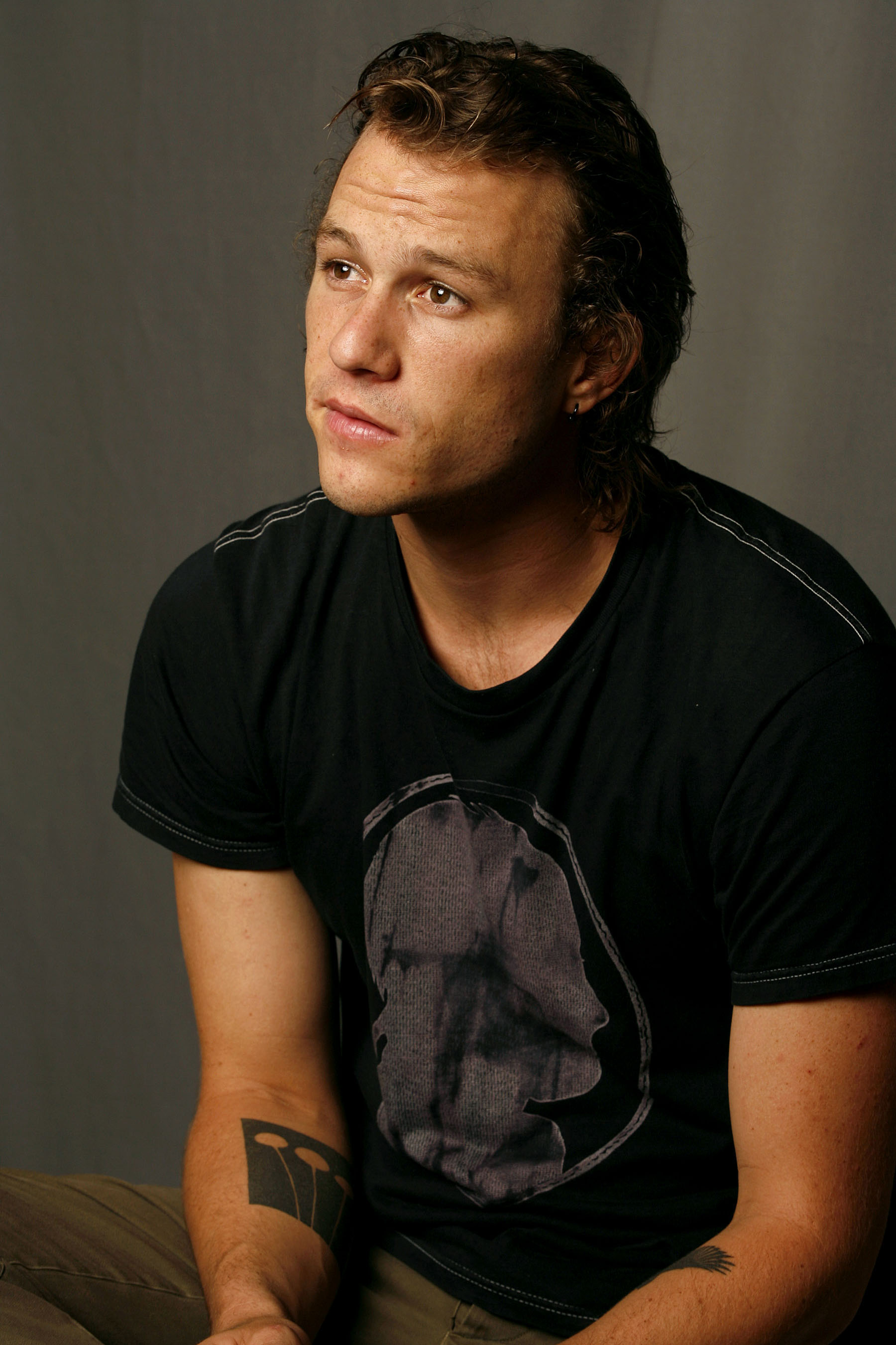  p>希斯·莱杰(heath ledger,1979年4月4日-2008年1月22日),出生于