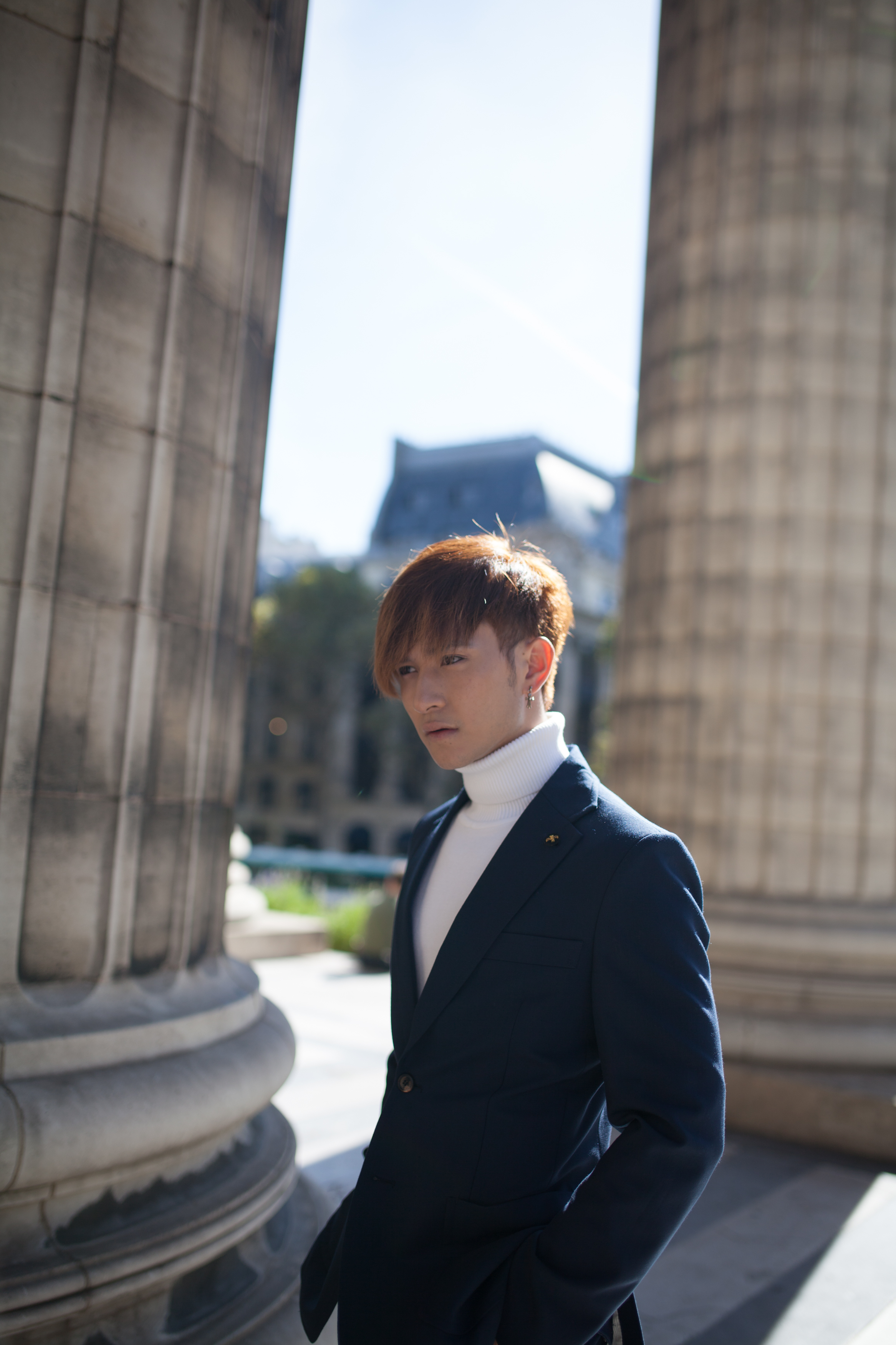  p>刘洲成,1988年2月28日出生于广东省中山市,歌手,演员,毕业于广州一