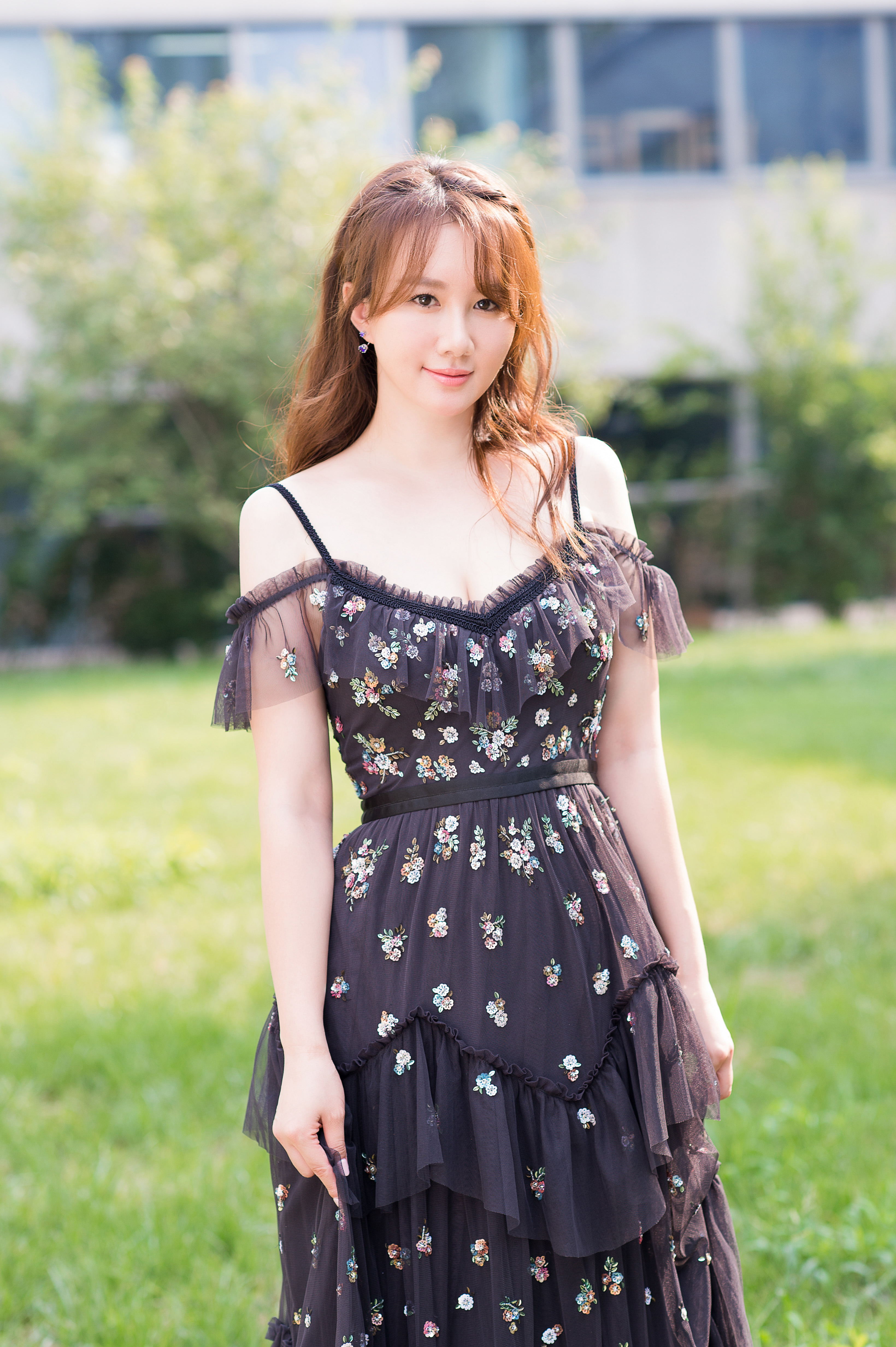  p>孟瑶,1983年6月13日出生于山西省大同市,中国女演员,毕业于 a