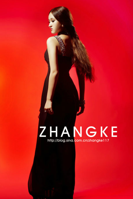 帕尔维娜·多力红