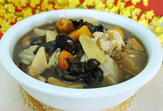 粉葛眉豆煲生鱼