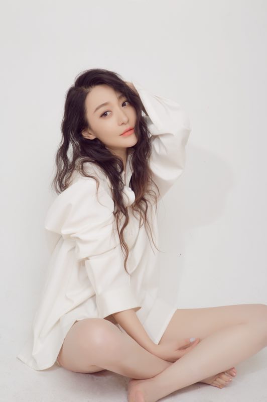  p>王紫潼,1989年5月10日出生于湖北省荆州市,毕业于 a target="