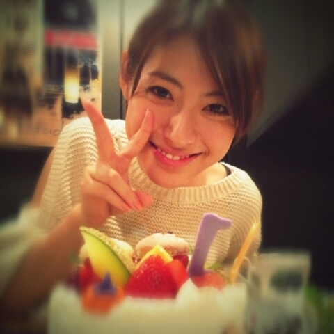  p>泷本美织,1991年10月16日出生于日本鸟取县,日本女演员,歌手.