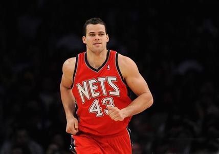  p>克里斯·亨弗里斯(kris humphries),1985年2月6日出生于 a target=