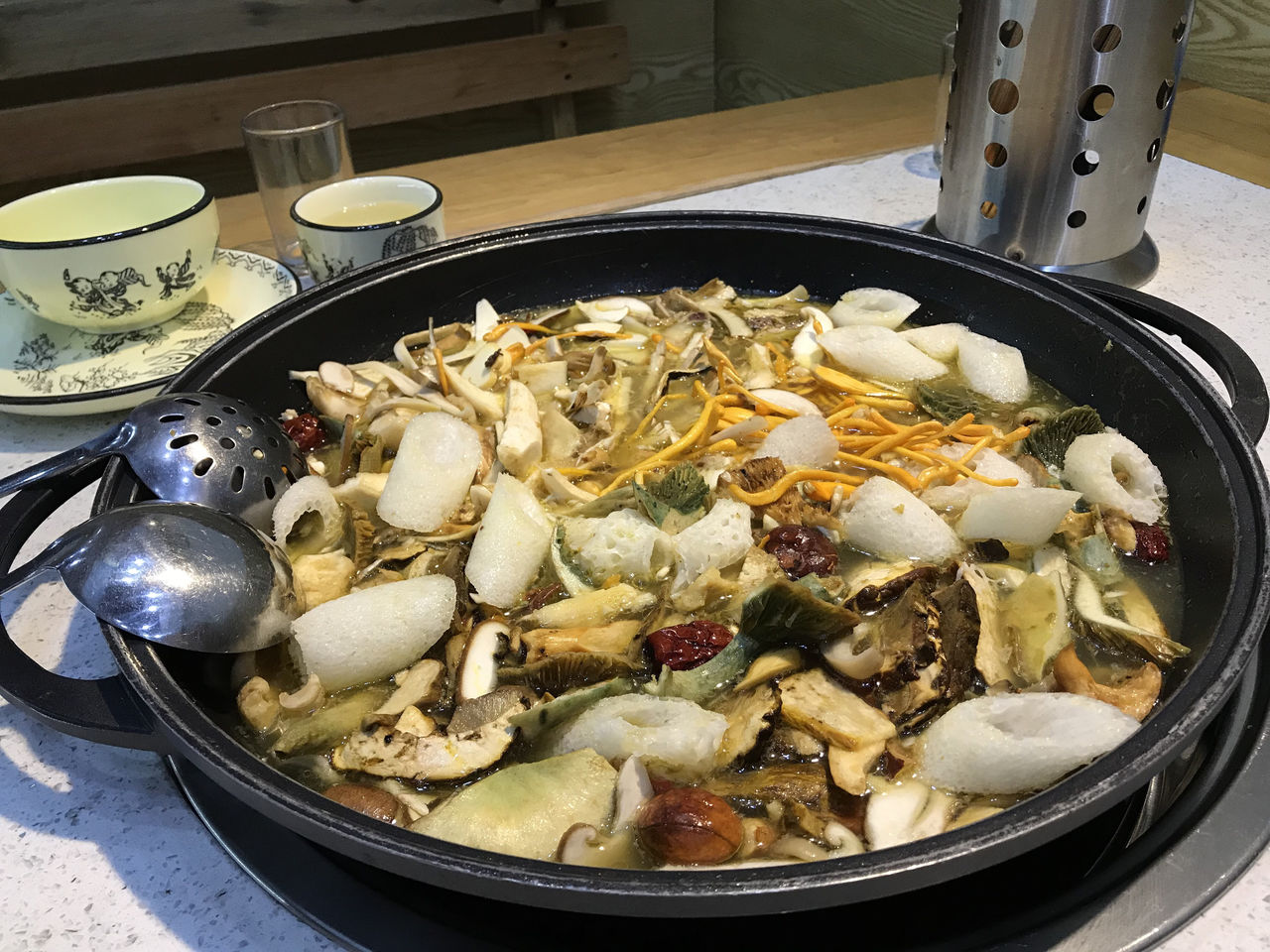野生菌火锅
