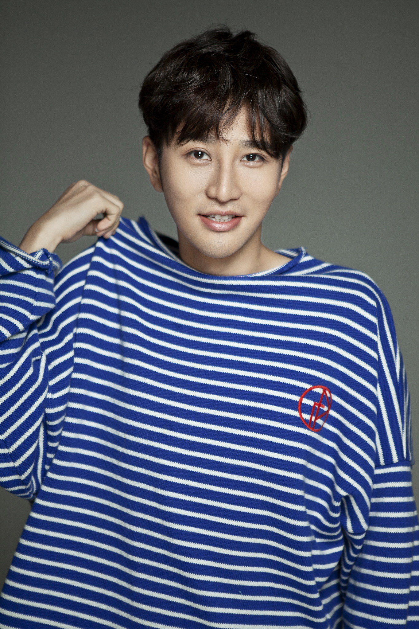 1983年12月9日出生于福建省永安市,中国内地影视男演员,流行乐歌手