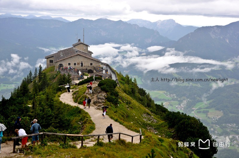  p>鹰巢(kehlsteinhaus)位于德国南部 a target="_blank" href="/item