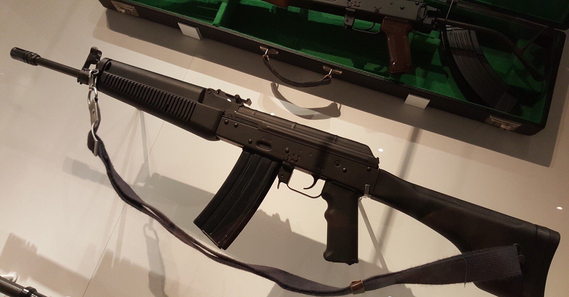 stg 940