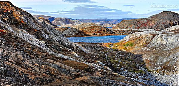  p>巴芬岛(baffin island)一译"巴芬兰",是 a href="#" data-lemmaid=